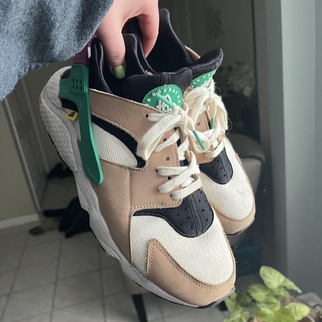 Nike 2024 huarache cream