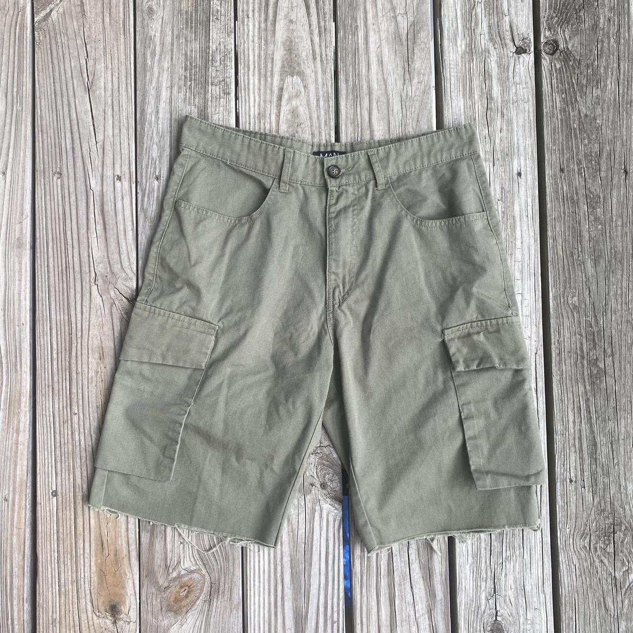 Green Khaki Cargo Shorts Size 32 Un-Hemmed - Depop