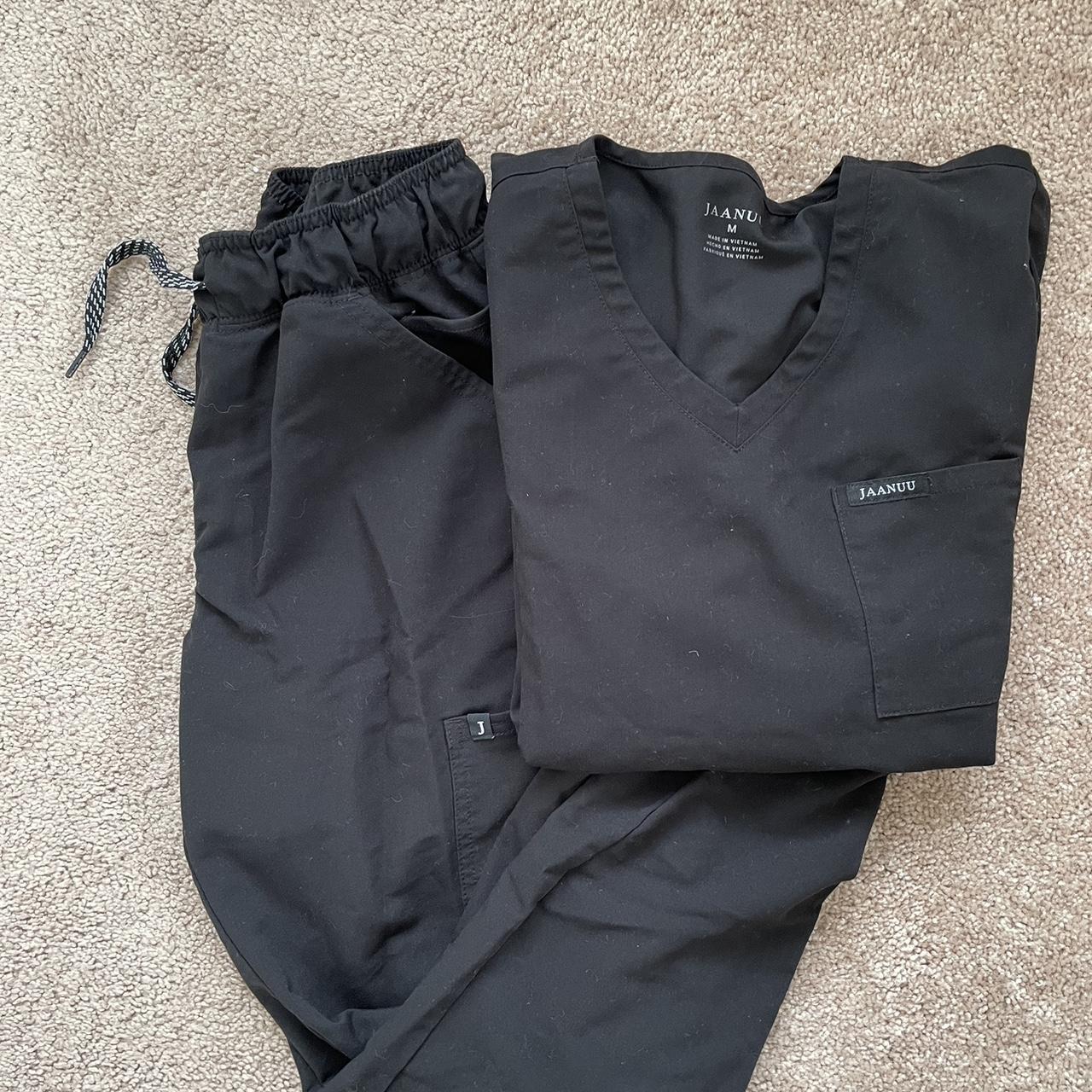 JAANUU Scrub Set (top and bottom different sizes Depop