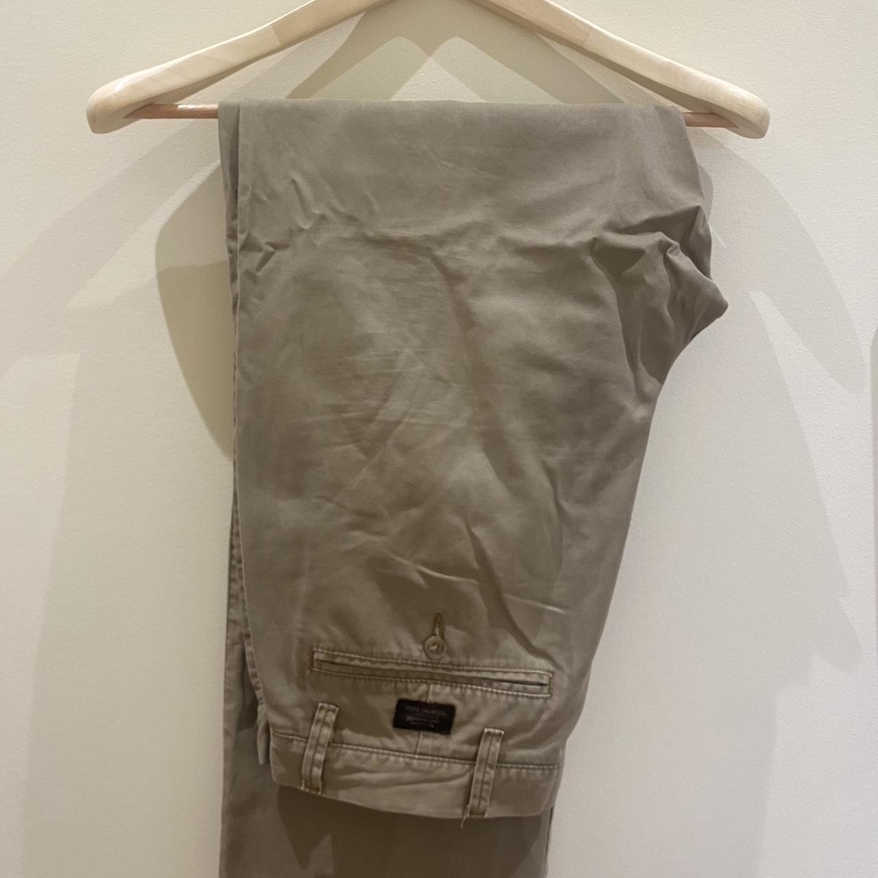 Vintage Country Road khaki chino pants. Size W... Depop