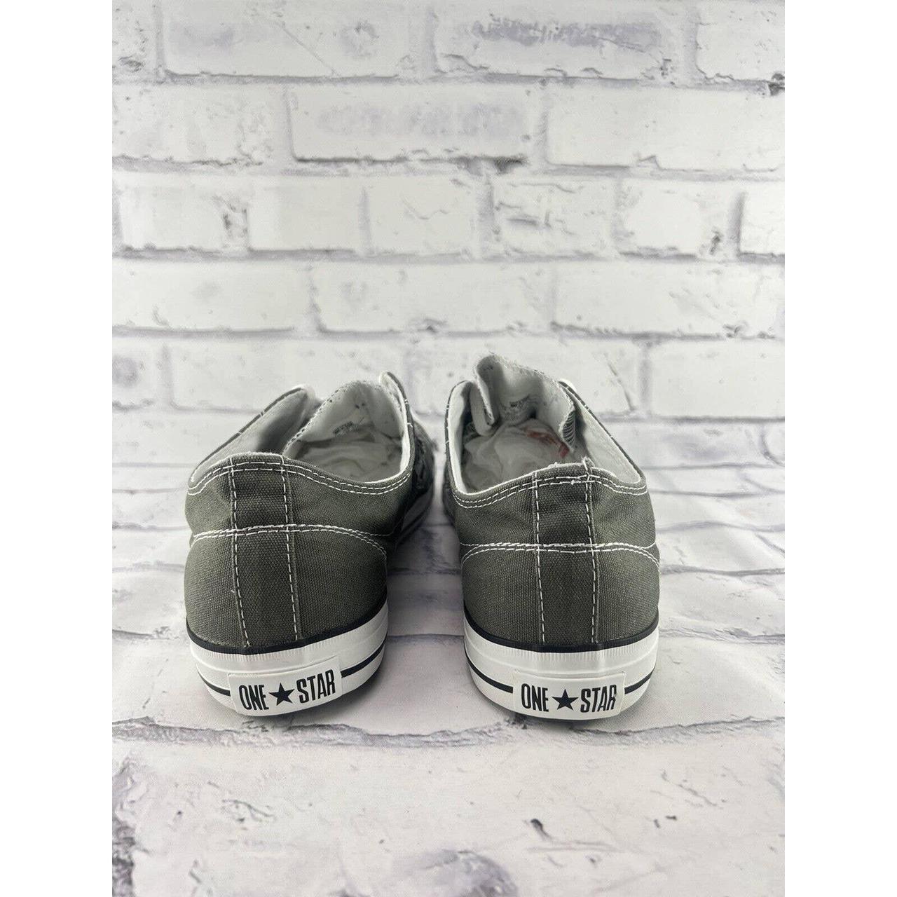 black converse junior size 5