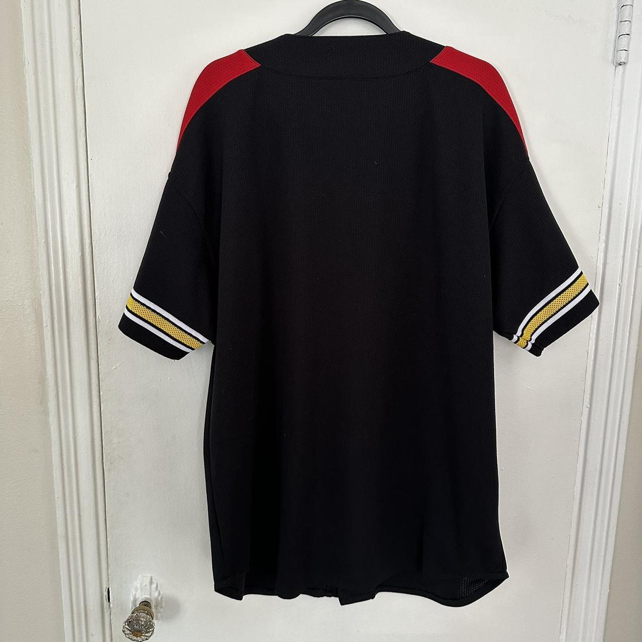 Vintage 90's MLB Pirates Jersey Size 2XL This - Depop