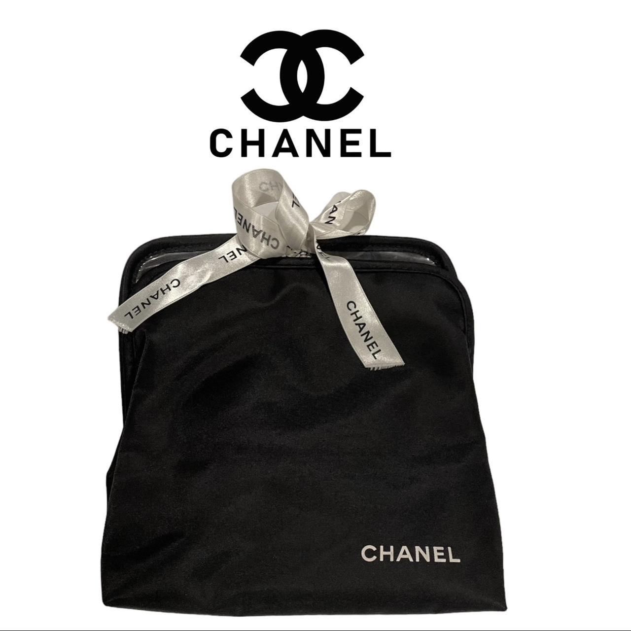authentic chanel maquillage makeup bag shiny black - Depop