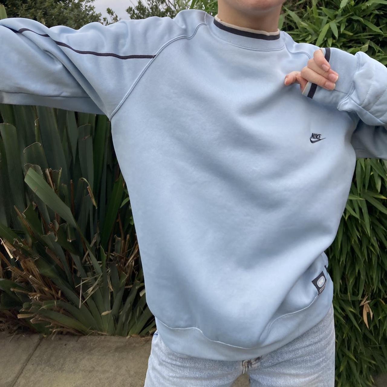nike pale blue sweatshirt