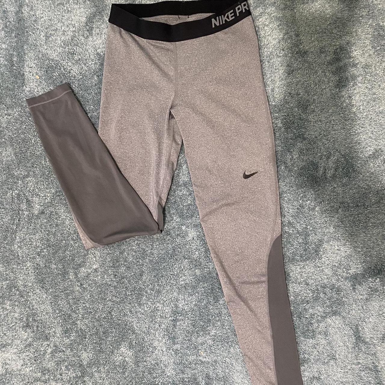Nike dri-fit leggings(xl) patterns and designs - Depop