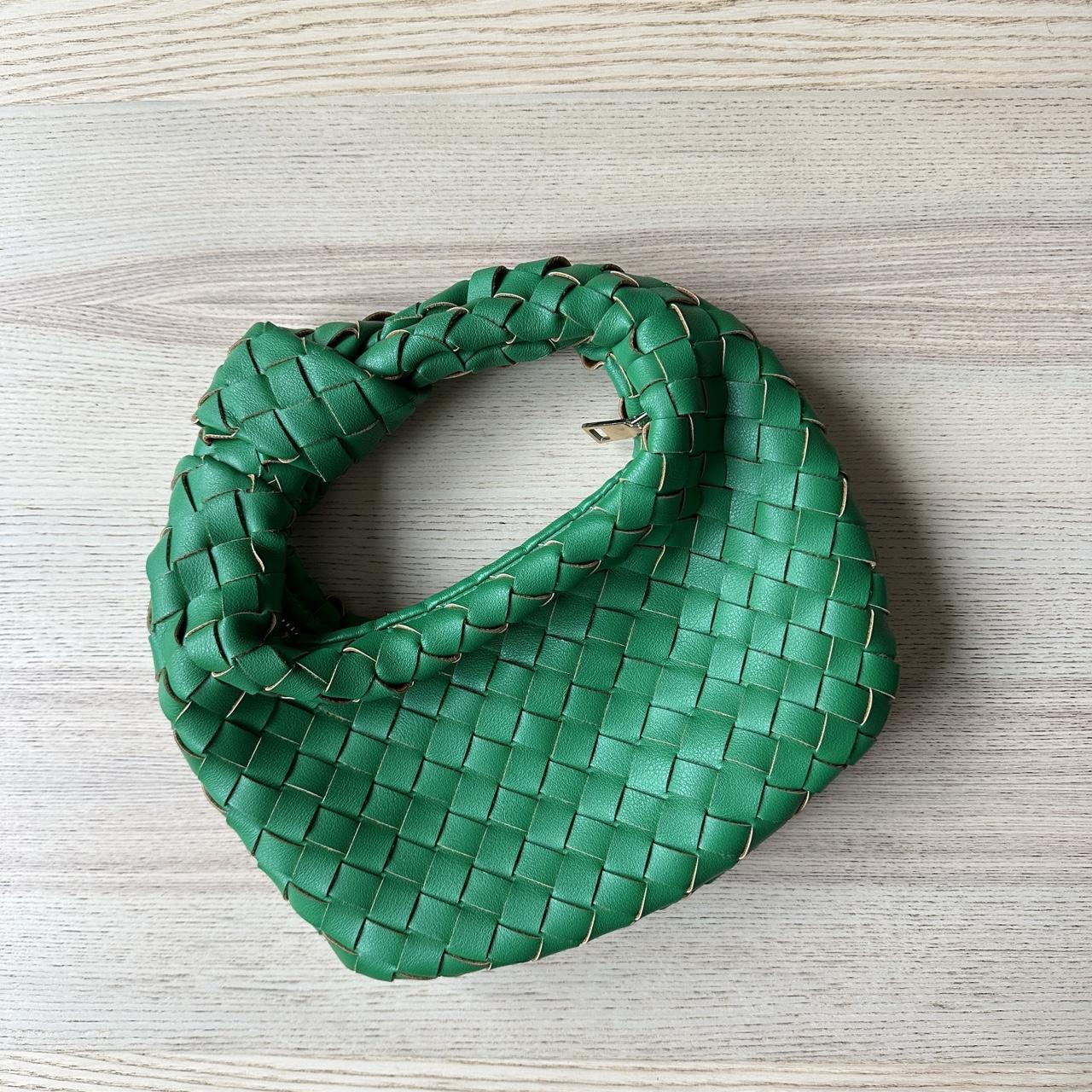 item listed by victoriasueiro