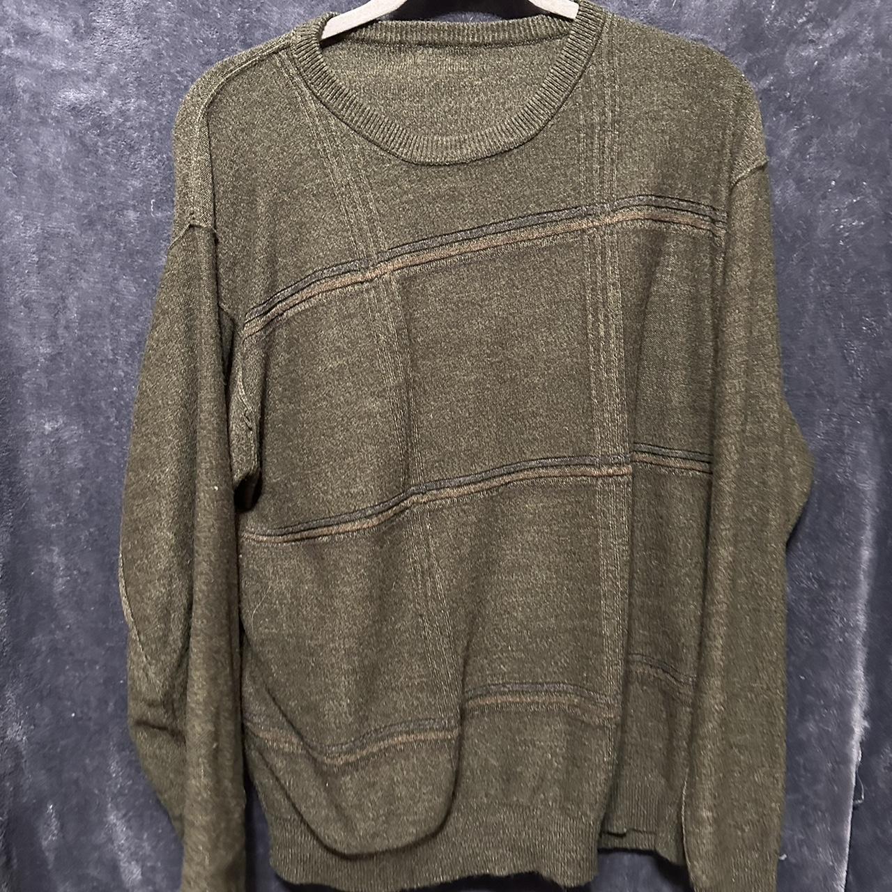 Vintage sweater - Depop