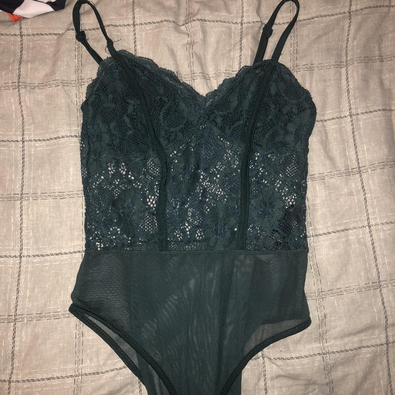 Emerald green bodysuit too small for me now Free... Depop
