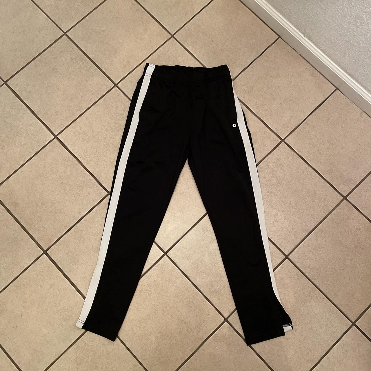 Xersion Pants and Sweater Size Small in Men's. Only - Depop
