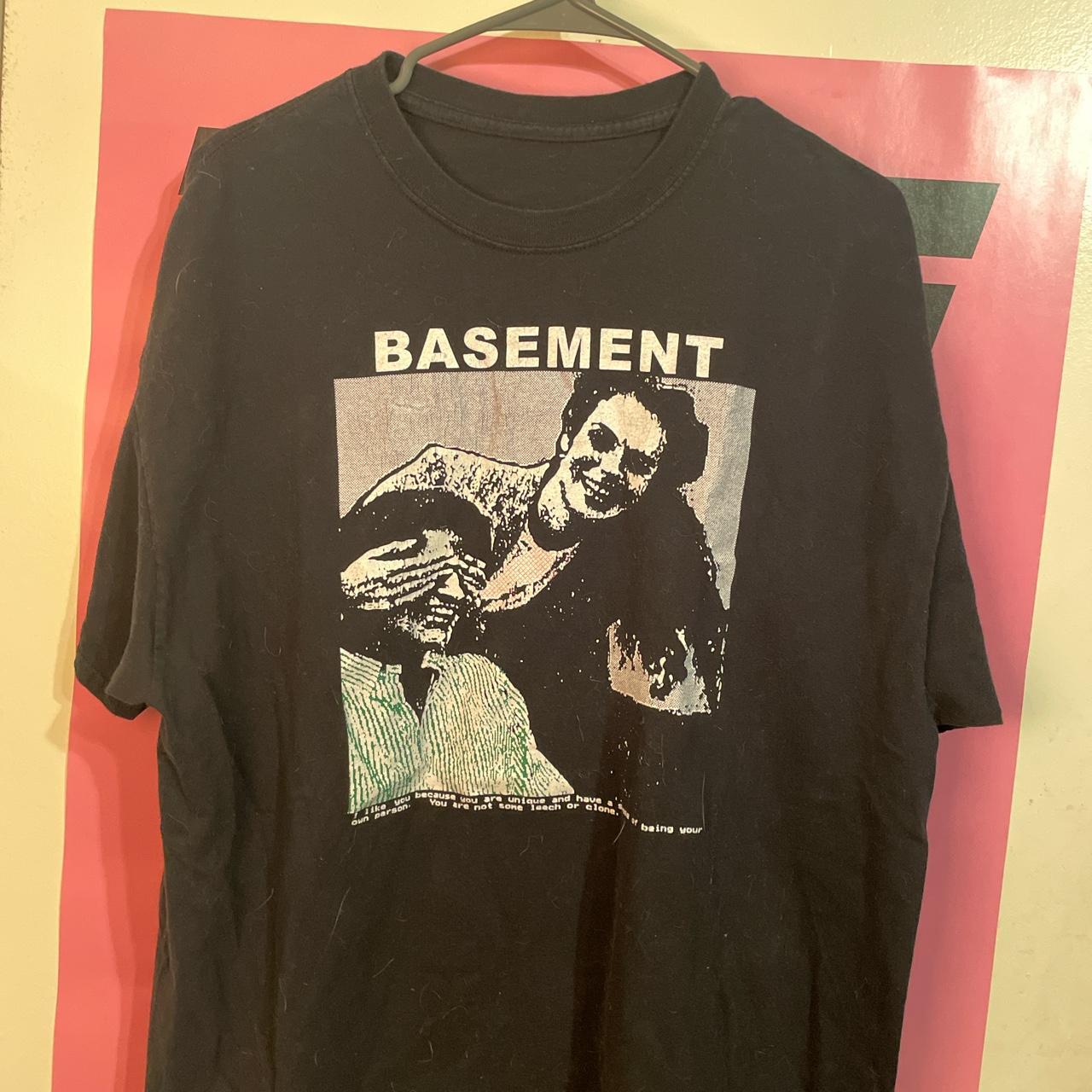 Basement Men's multi T-shirt
