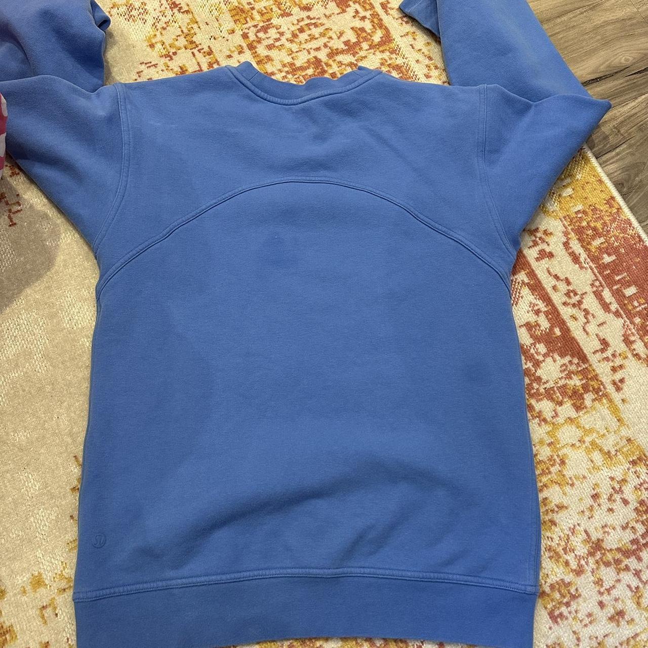 Lululemon blue Nile hotsell Crewneck