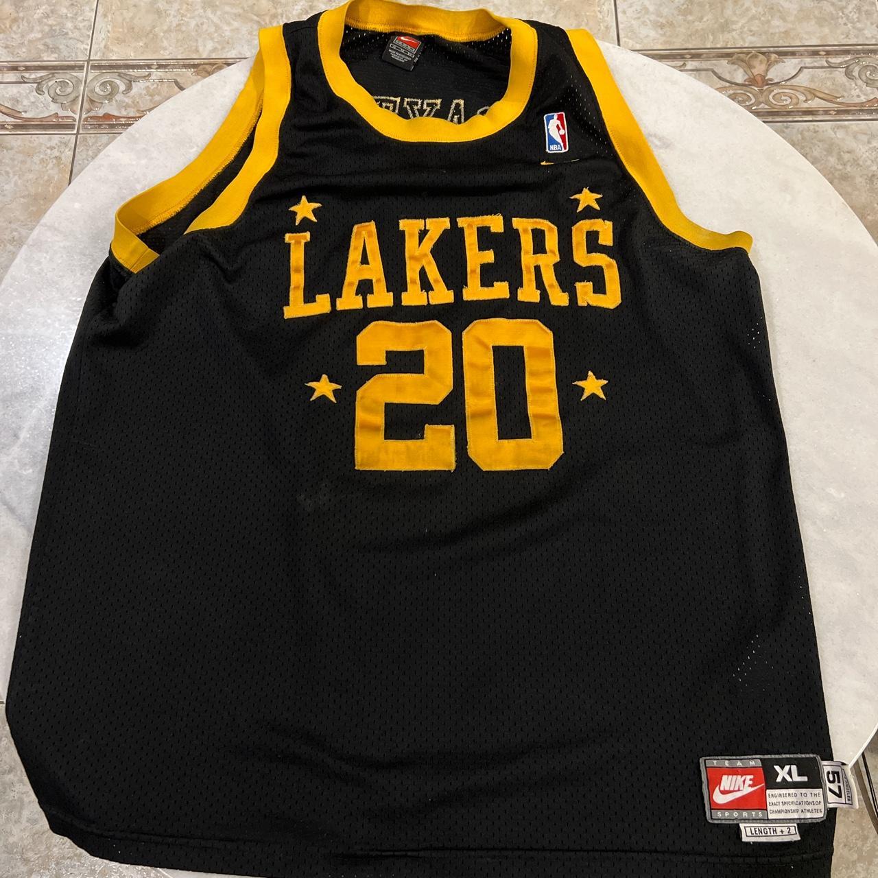 Los Ángeles Lakers vintage Gary Payton black jersey - Depop