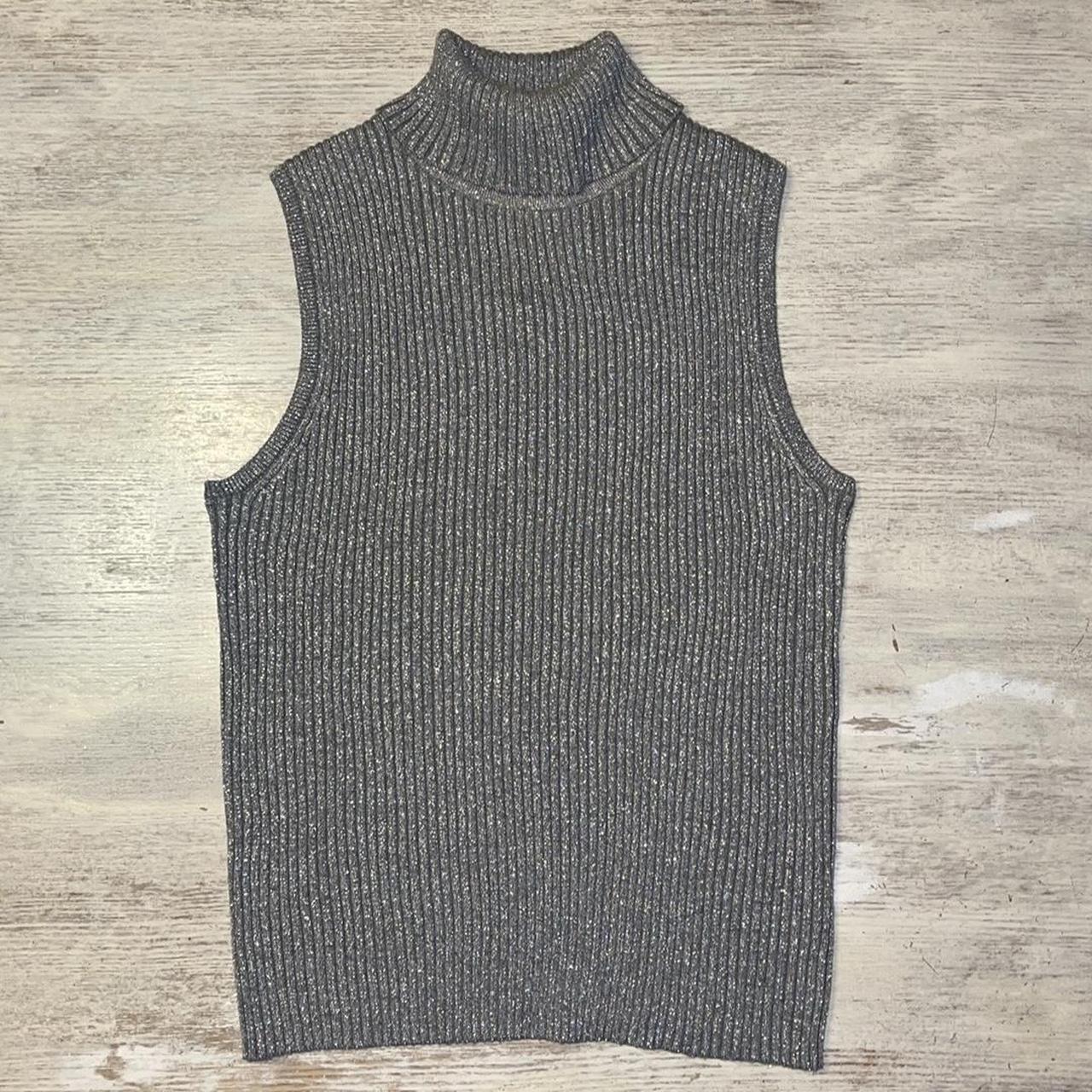 Preswick & Moore Women's Grey Vest | Depop