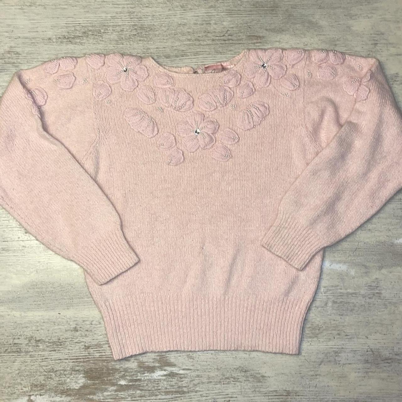 Vintage 90s Light Pink Jaclyn Smith Pearl Flower... - Depop