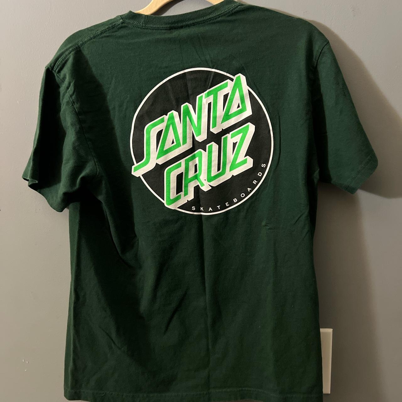 Santa Cruz Men's Green T-shirt | Depop