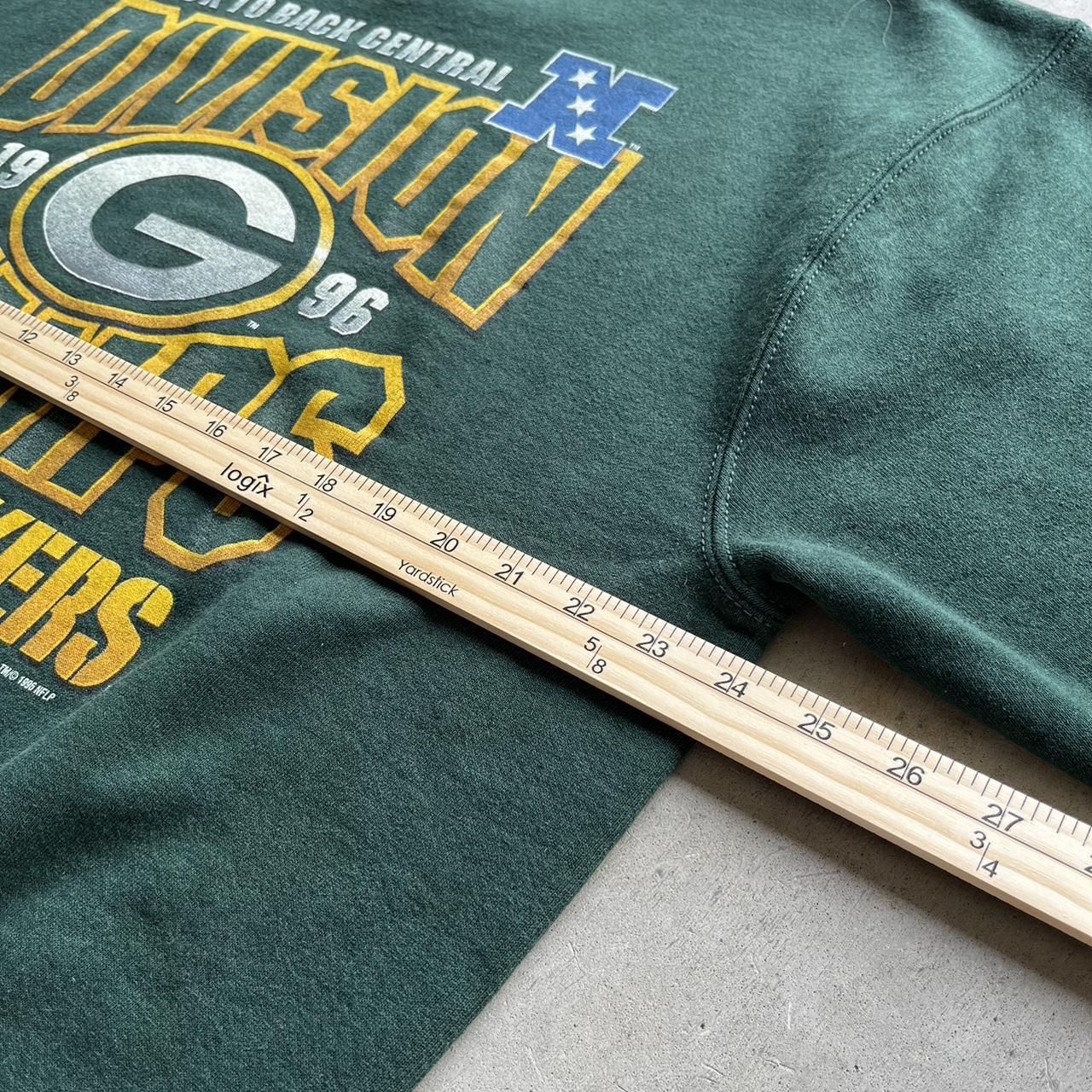 Vintage GreenBay Packers crewneck sweatshirt. Mens - Depop