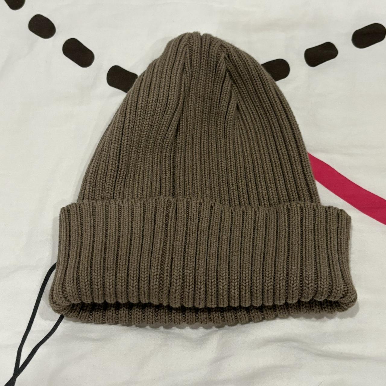 Supreme overdyed beanie   , neutral tan color, perfect...