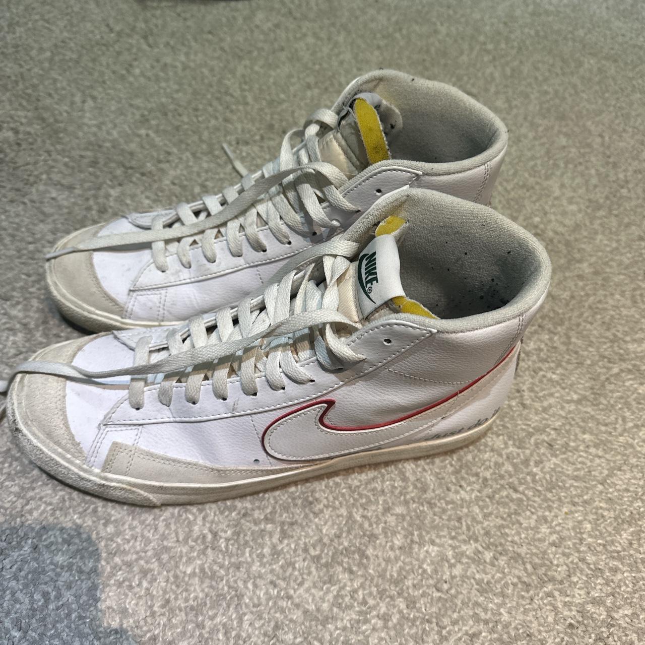 jd sports mens white nike trainers