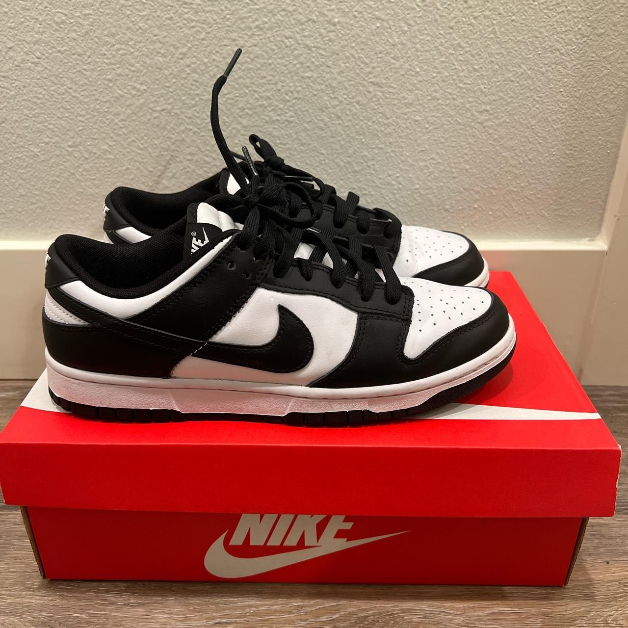 black and white mens nike trainers
