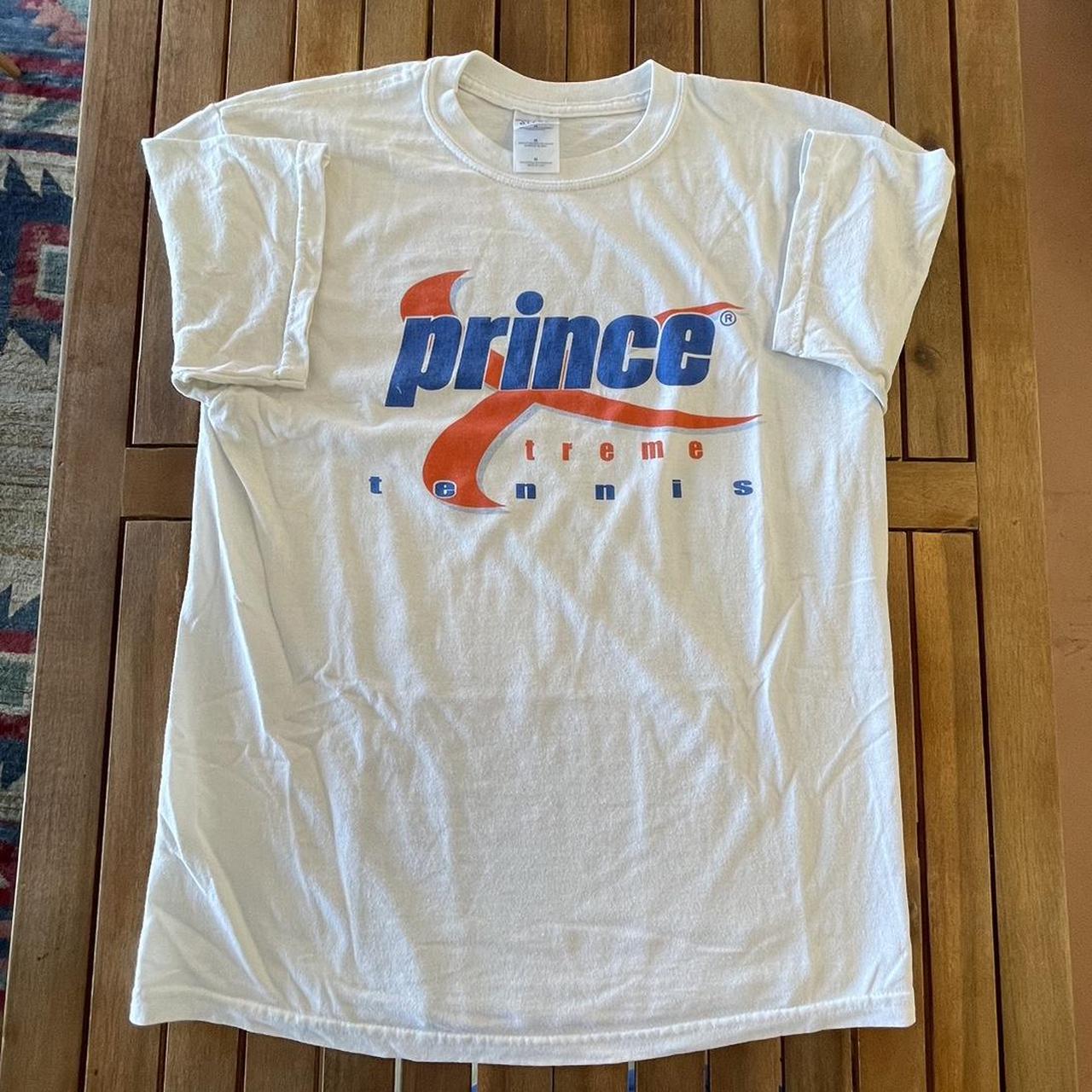 Gildan Men's White Tshirt Depop