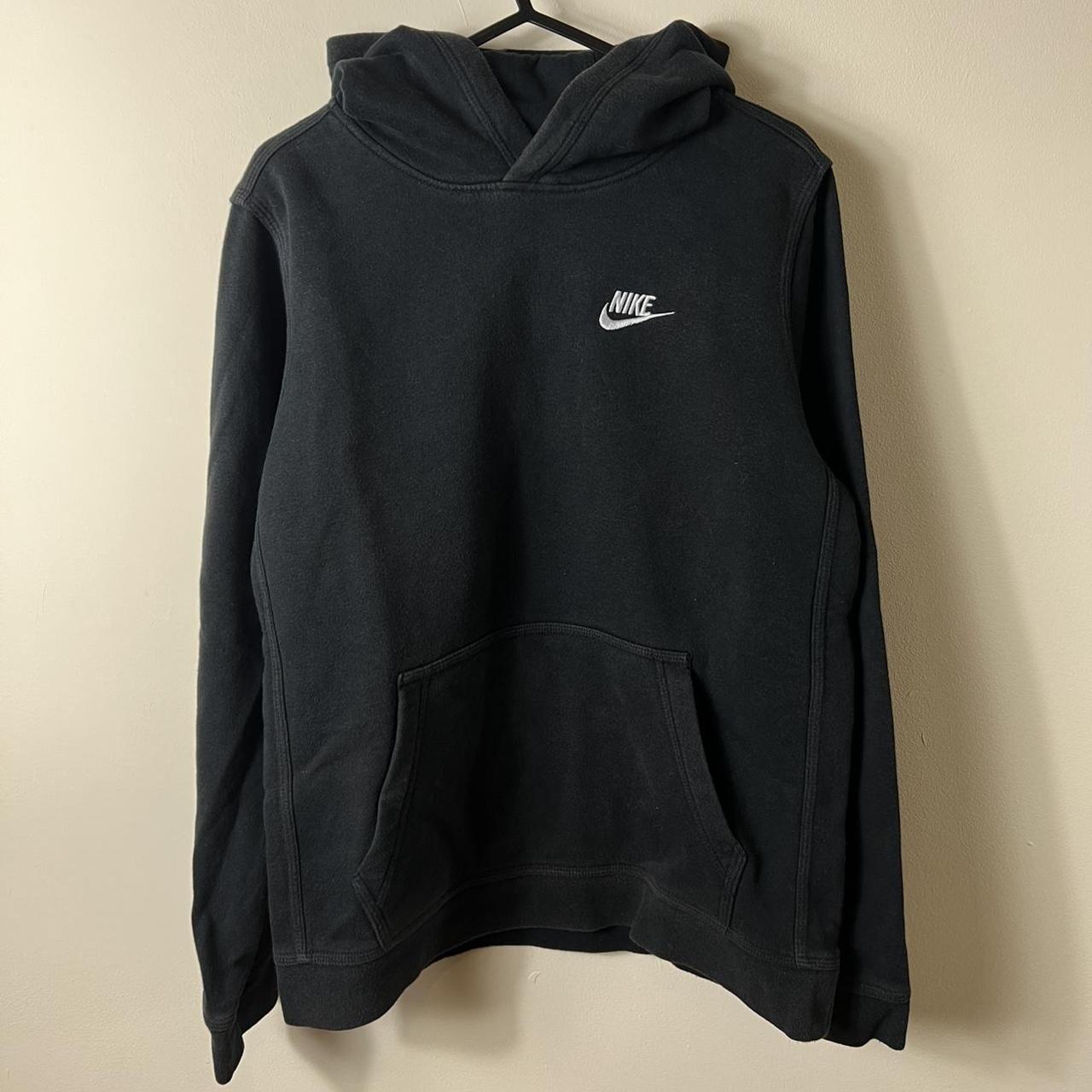 Nike Black and White Hoodie | Depop