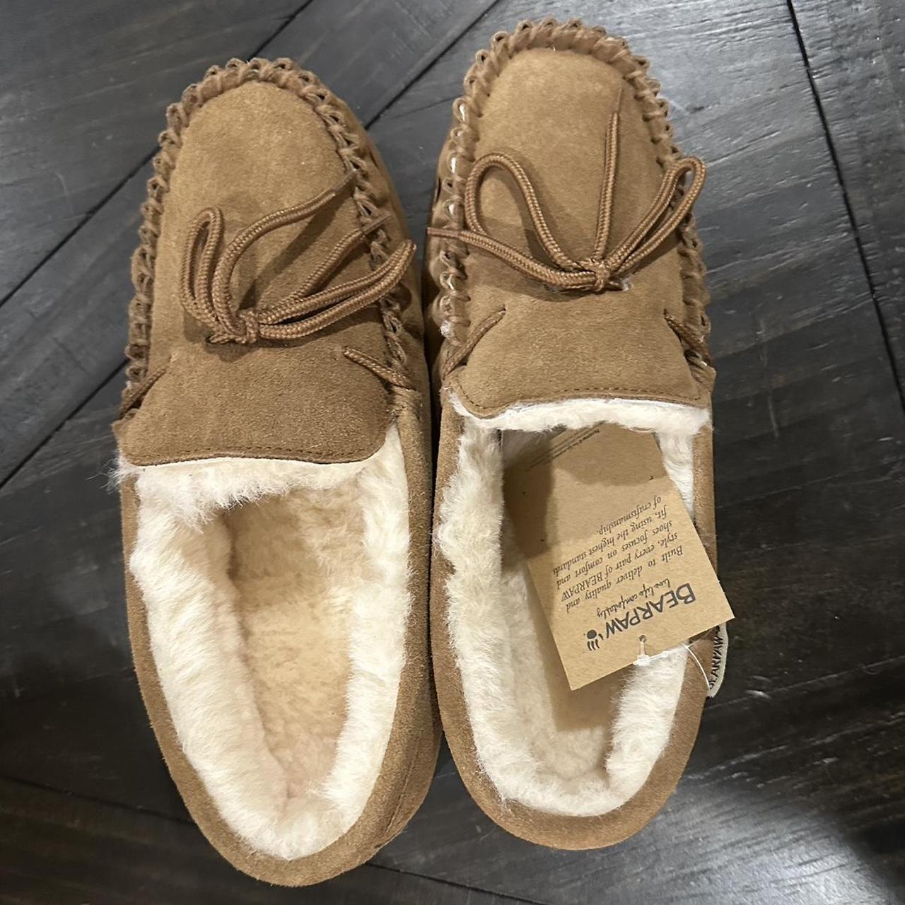 Bearpaw slippers. Never worn. Got delivered the Depop