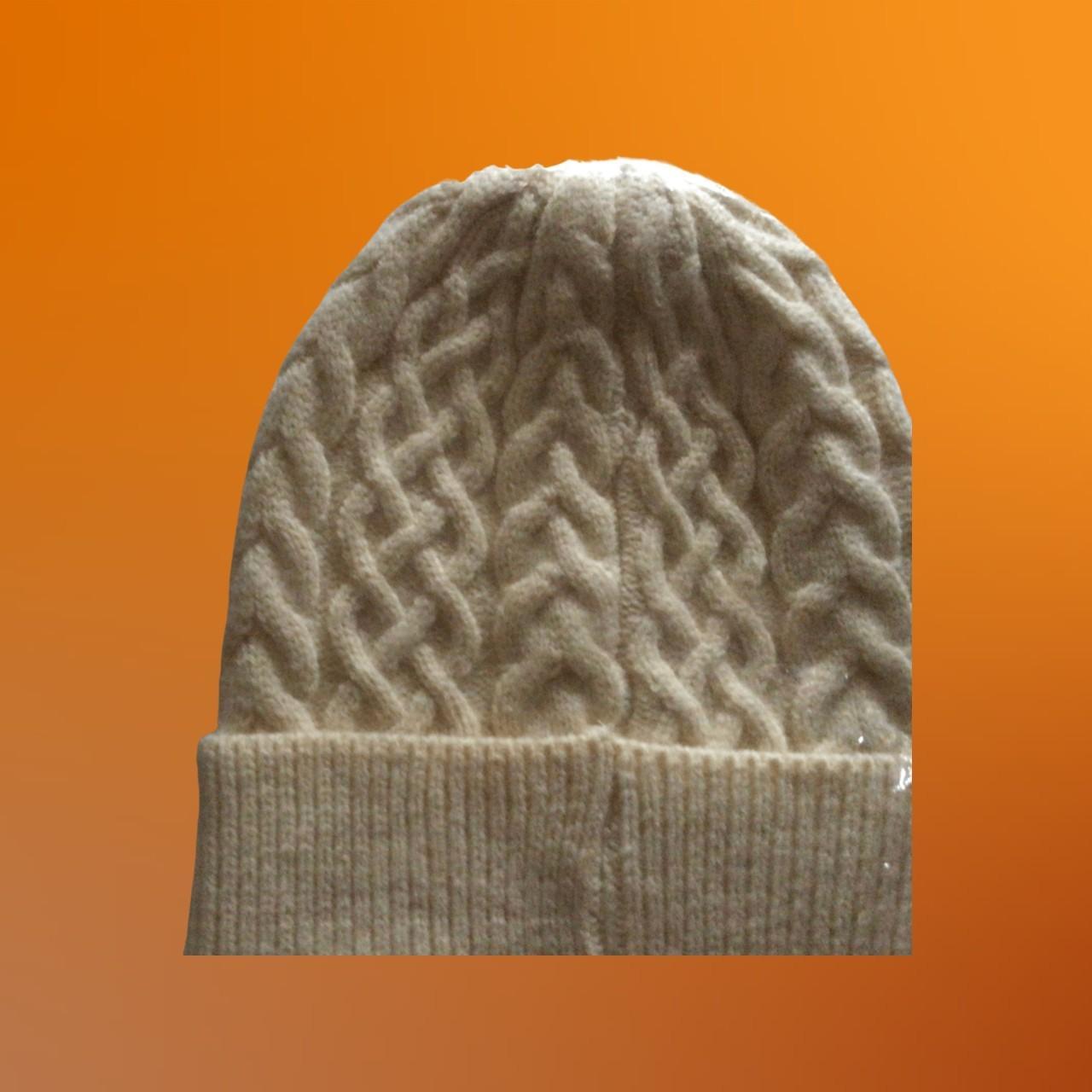 Cable knit beanie in French Vanilla Brand new... Depop