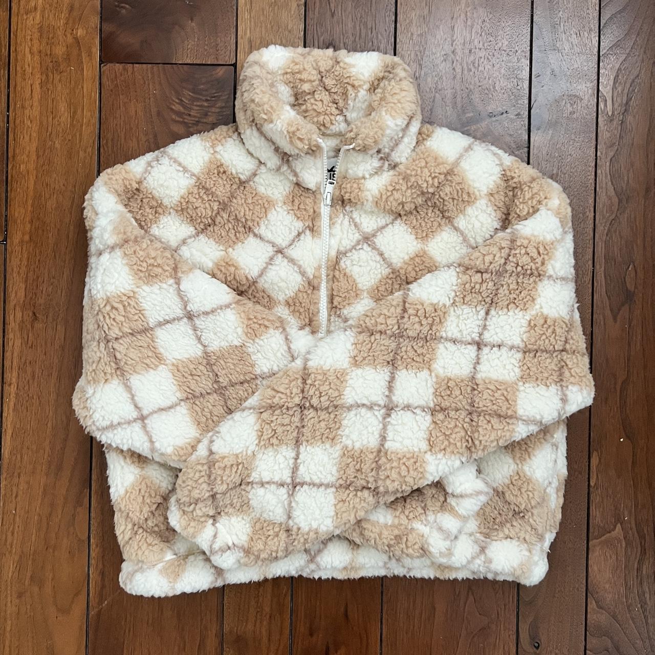 Hollister half zip sherpa on sale sweatshirt