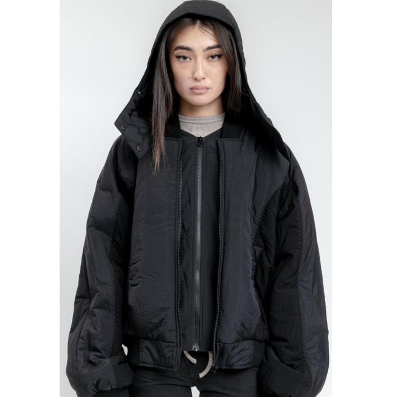 hyein seo black hooded bomber / size 3 / cropped &... - Depop