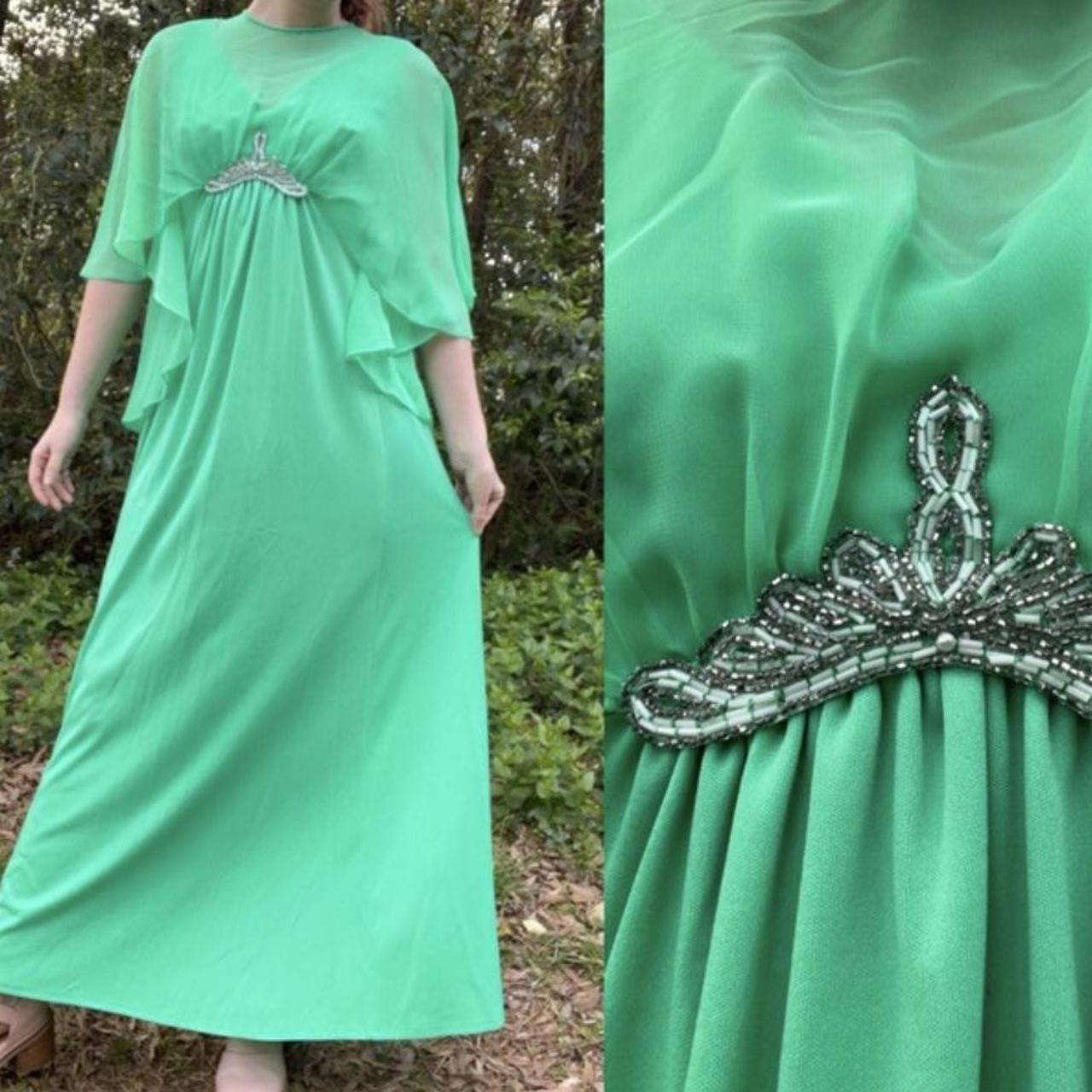 70s Inspired Prom Dresses