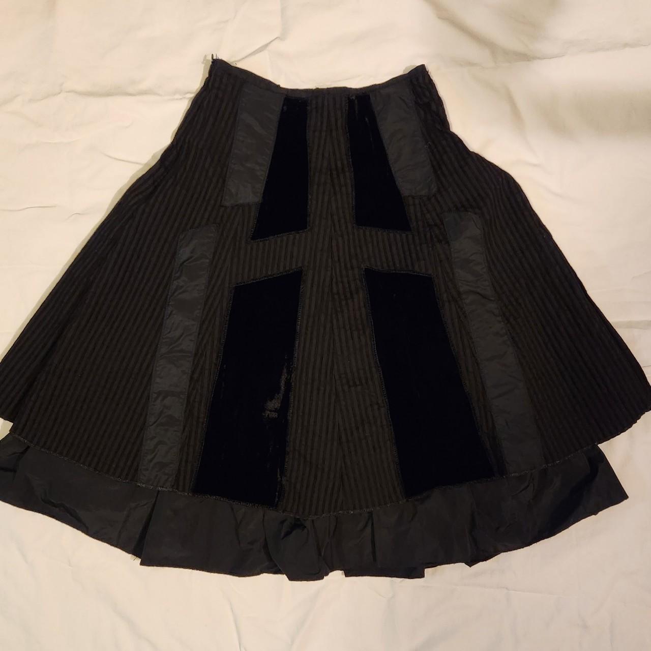 Issey Miyake Women's Black Skirt (2)