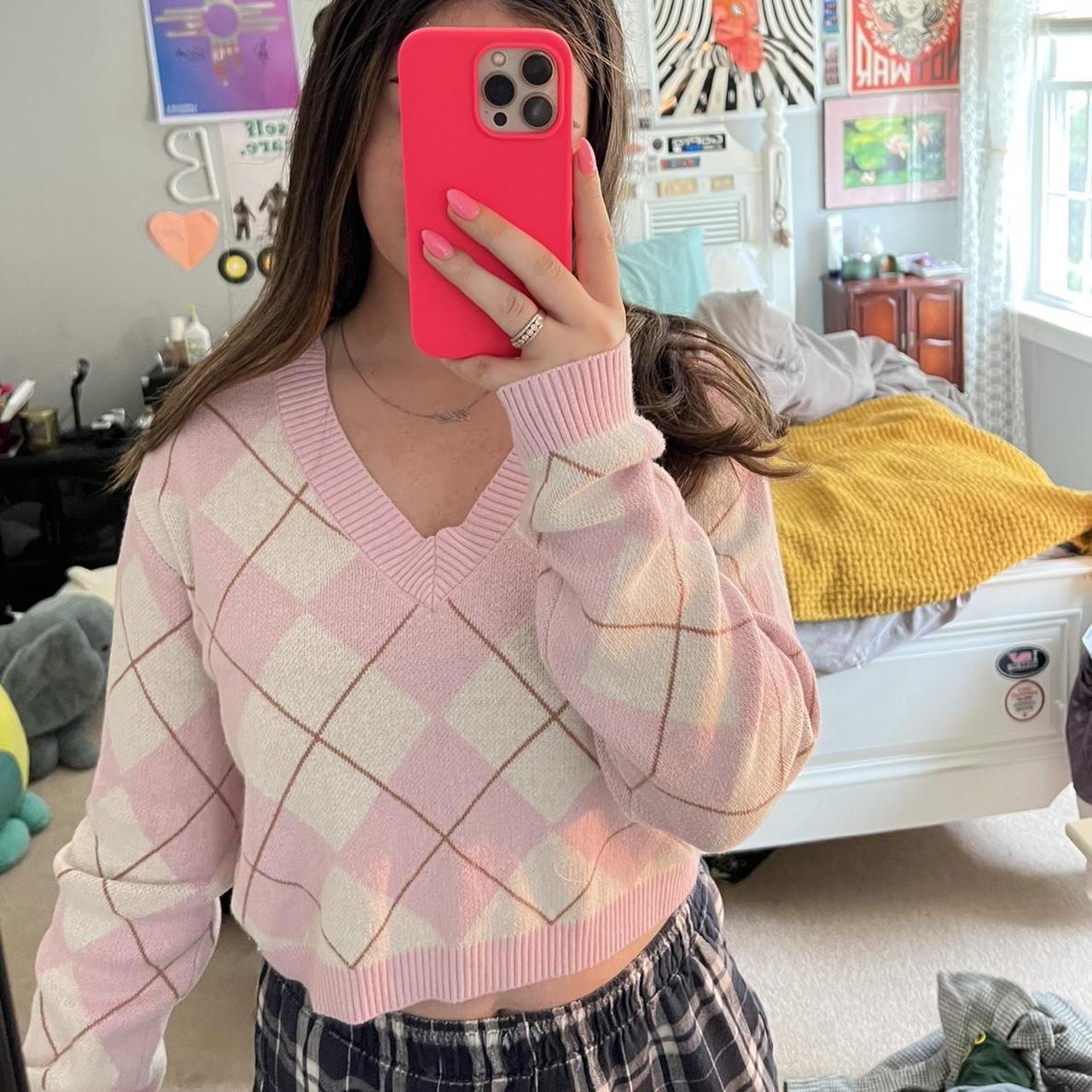 Pink on sale hollister jumper