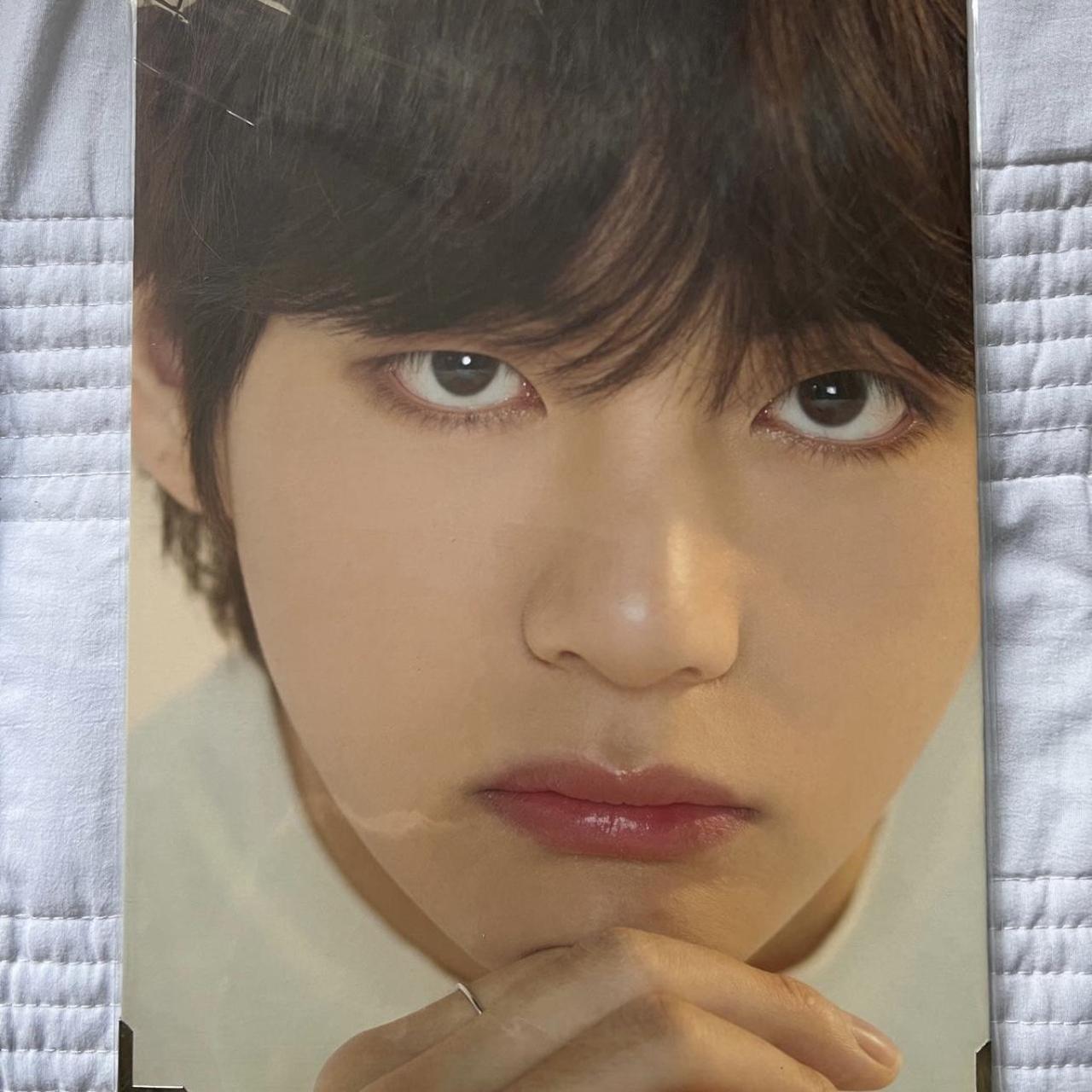 BTS V Official Love Yourself Speak Yourself Premium...