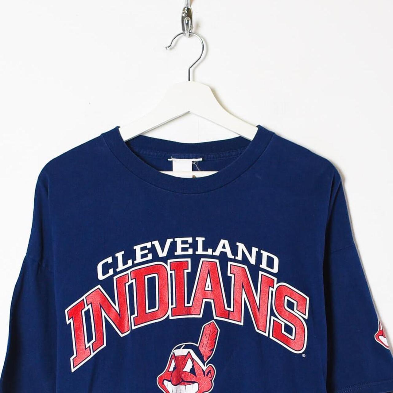 Vintage Cleveland Indians V Neck Style T Shirt Sz - Depop