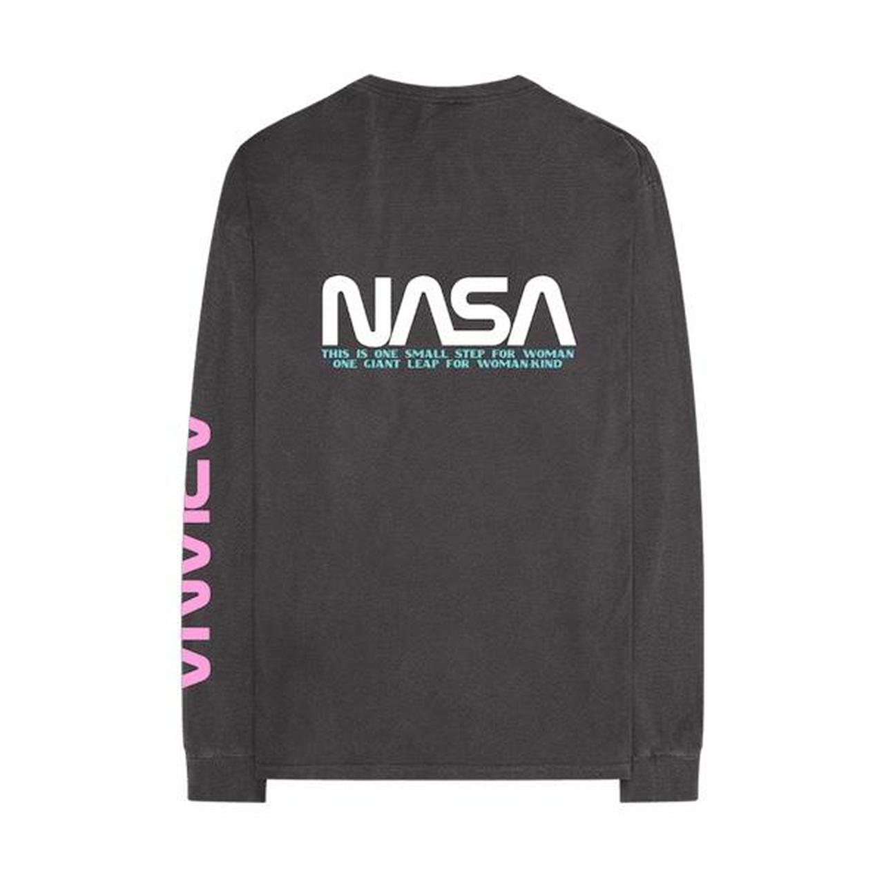 ariana nasa shirt