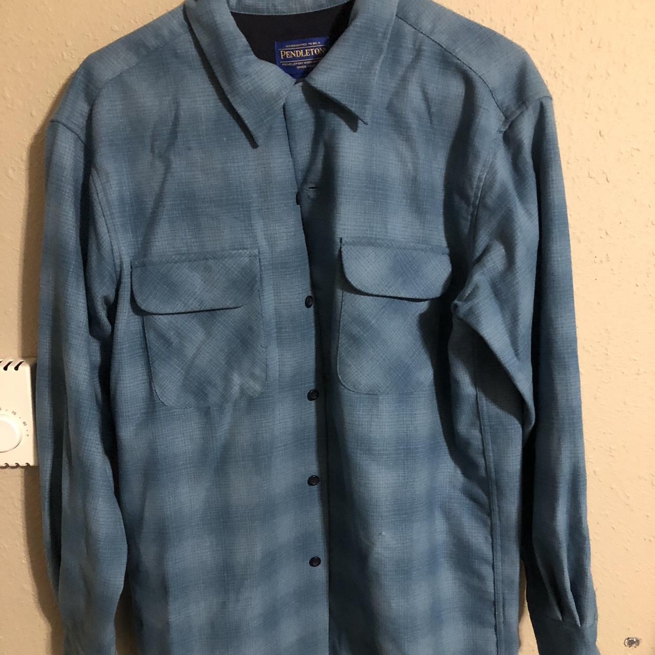 Wool flannel in a beautiful blue with no... - Depop