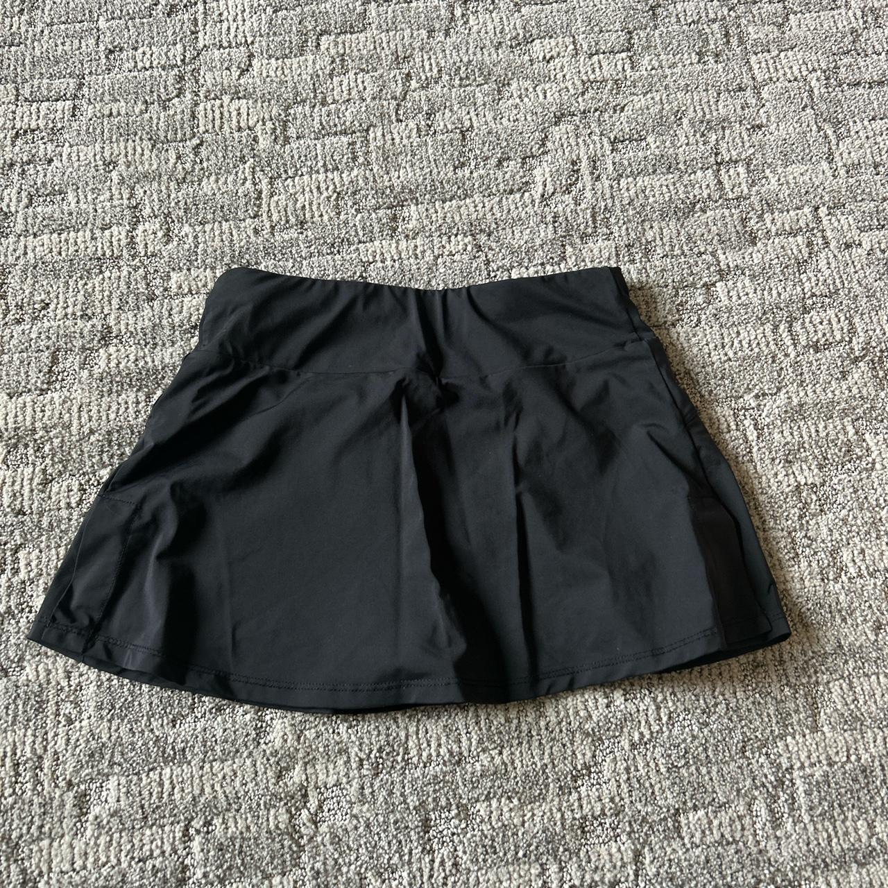 Small Athletic Skirt w Built in Shorts Depop