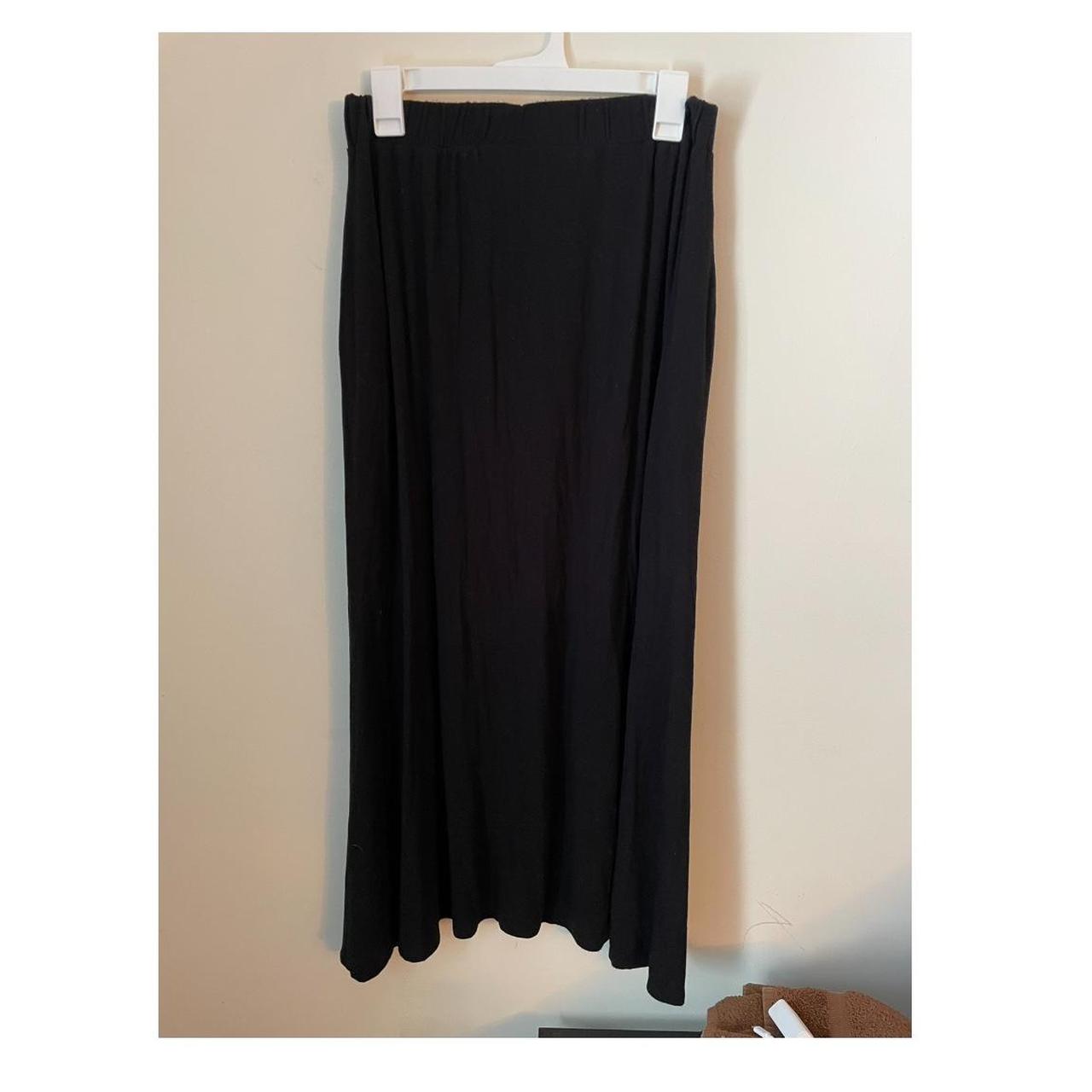 #foxblood maxi skirt. Very stretchy and has... - Depop