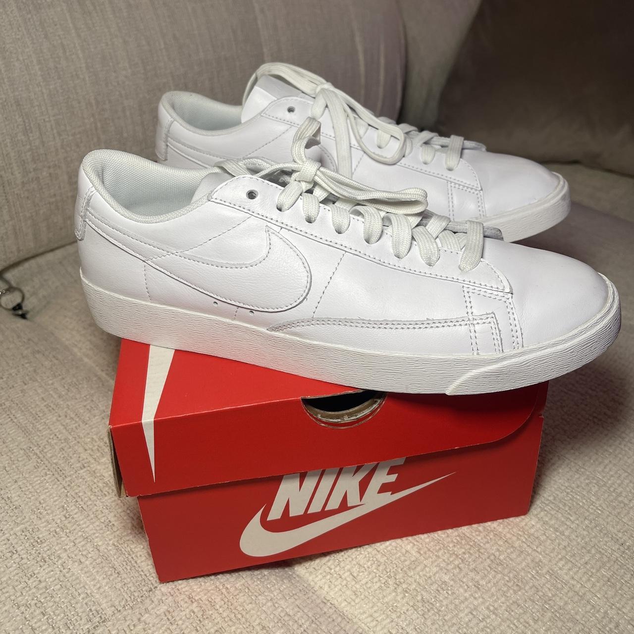 Nike w clearance blazer low le