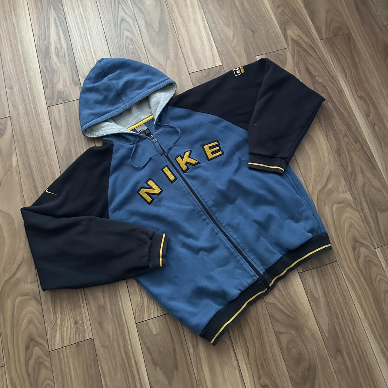 item listed by streetwis3_