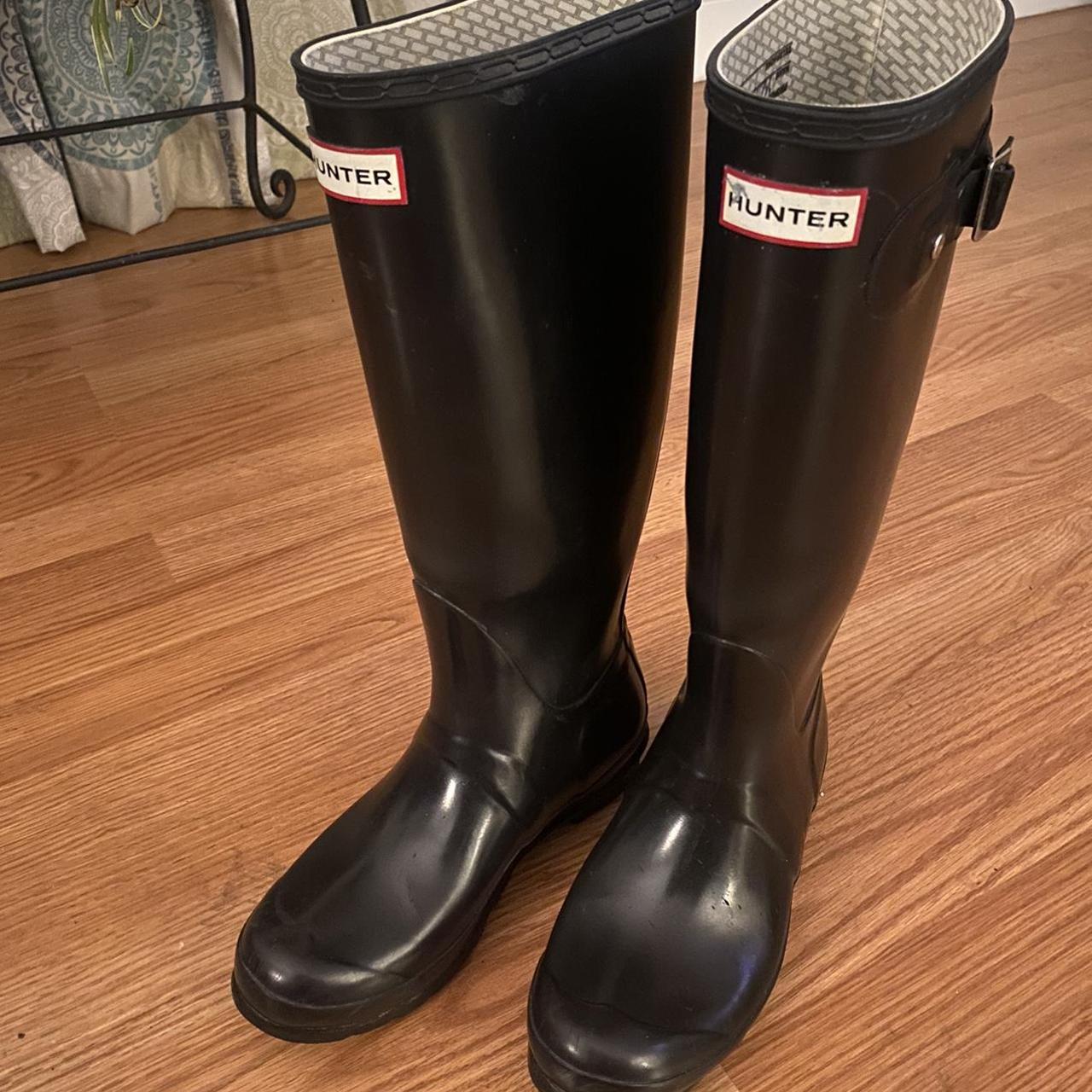 matte black hunter boots