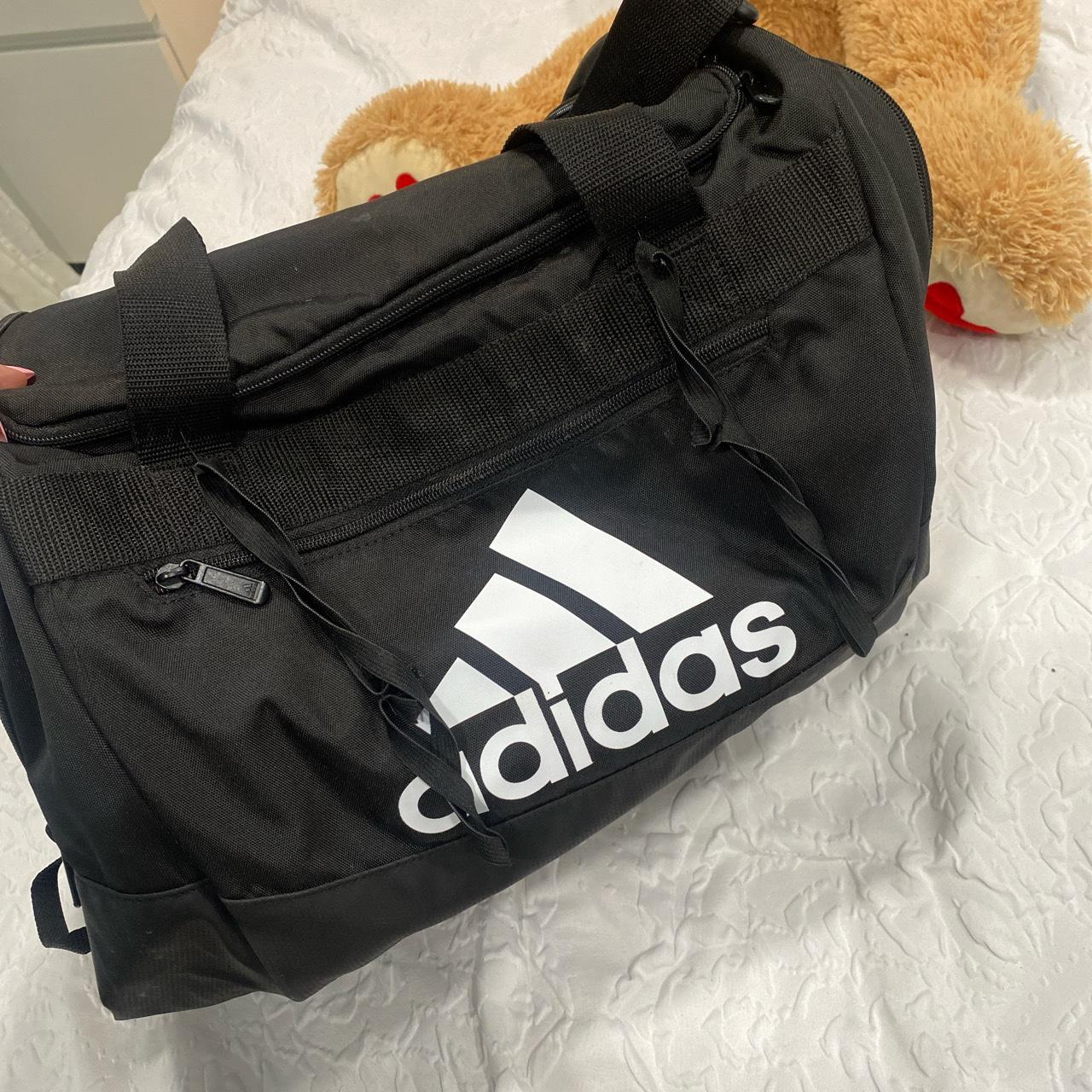 Black Go yard duffel bag. Used a couple times and in - Depop