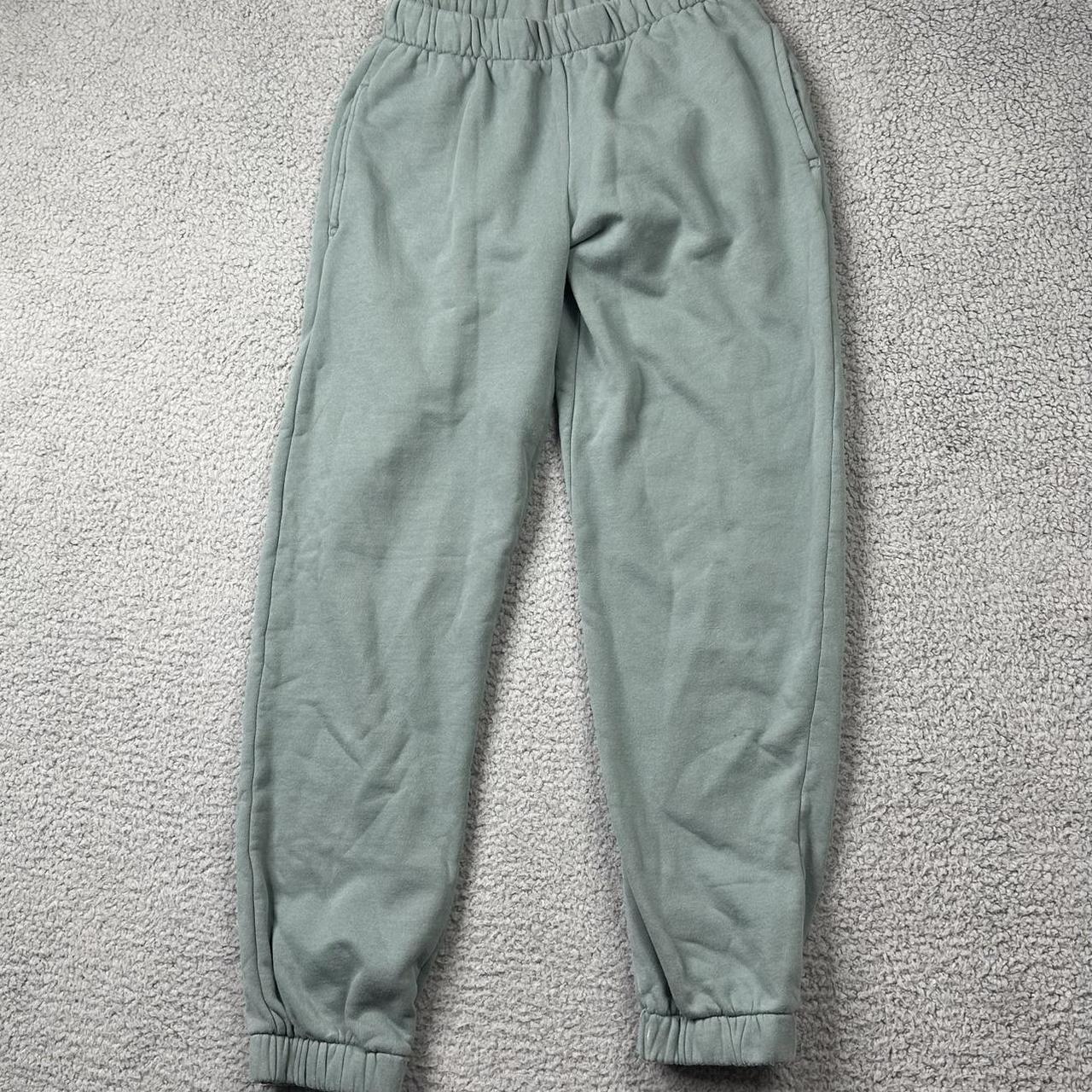 Grey Brandy Melville Green Sweatpants Brandy Melville Sweatpants