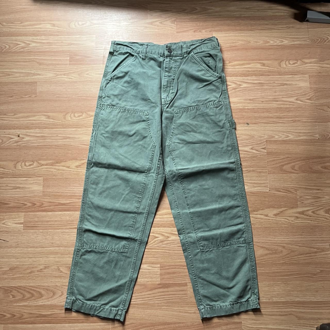 BDG Carpenter double knee pants W32... - Depop