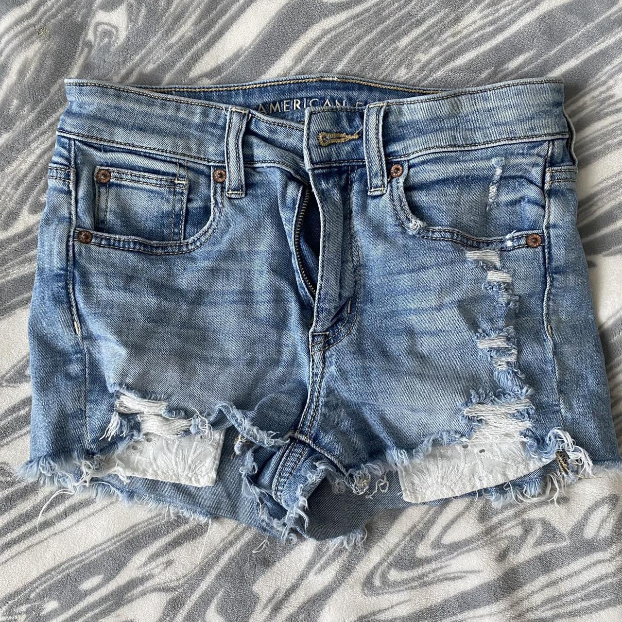 american eagle size 2 shorts. super cute! - Depop