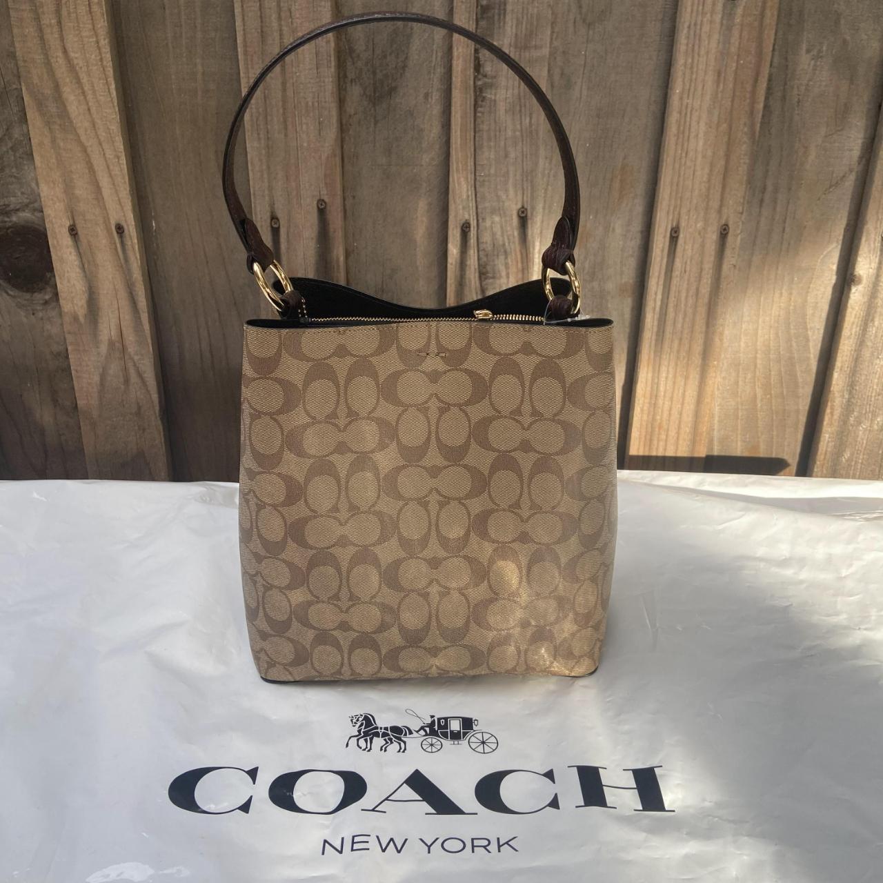 Coach town bucket discount bag in signature canvas