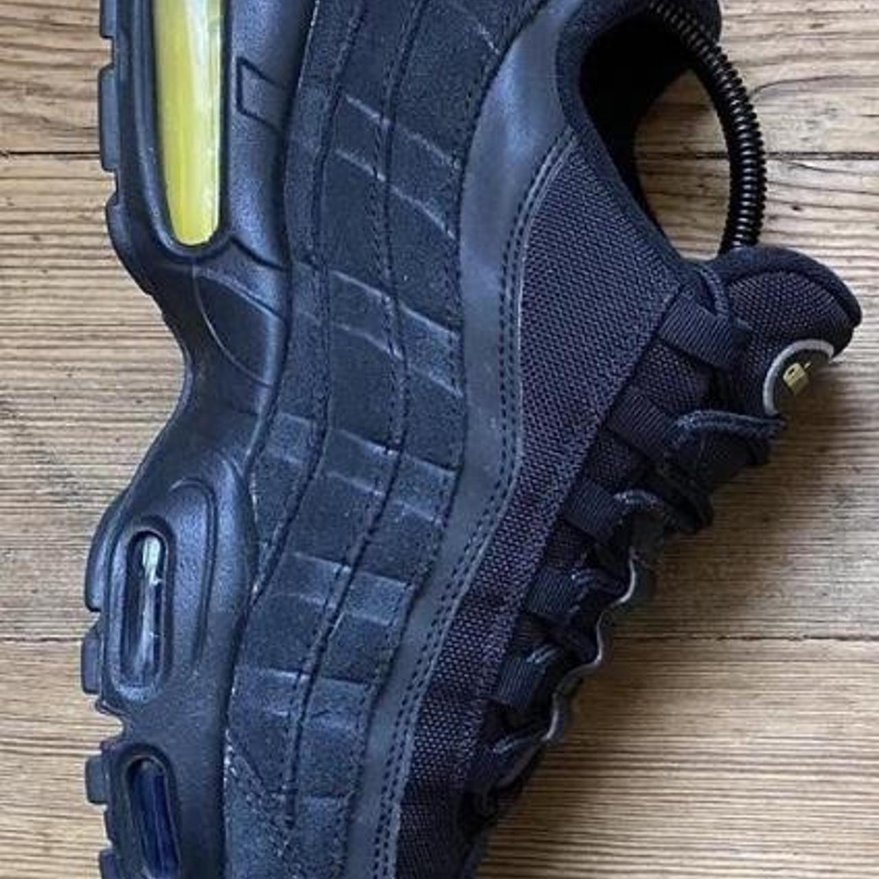 black and yellow 95s