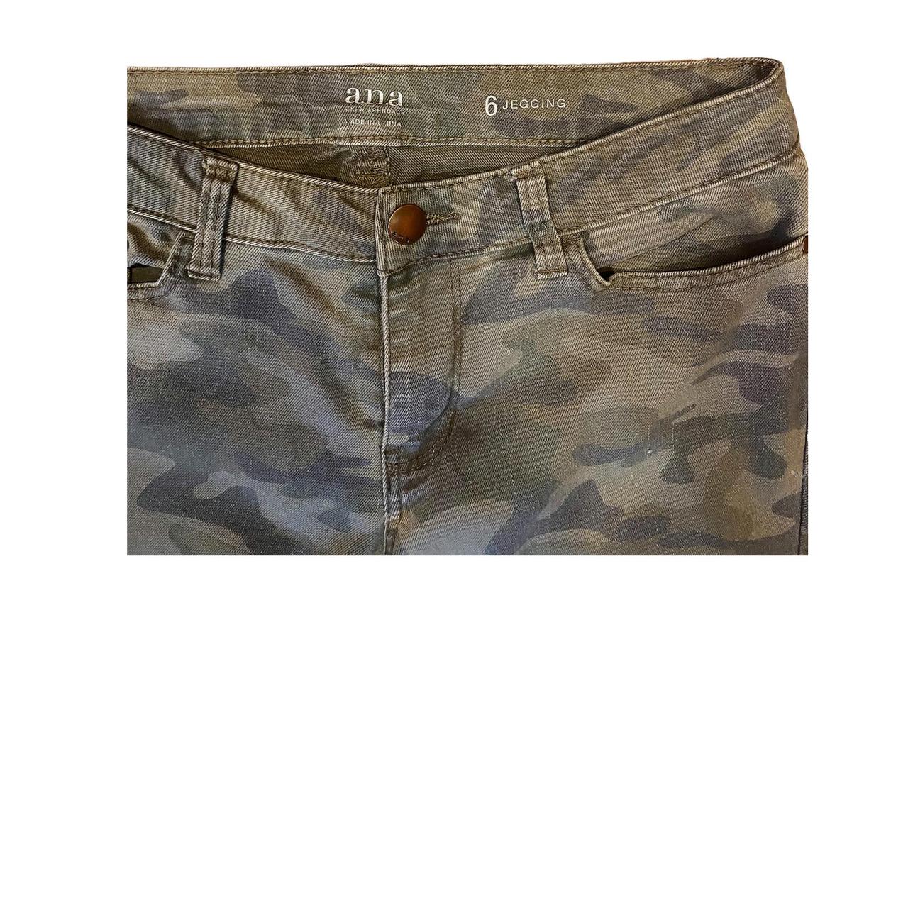 Ana on sale camo jeggings