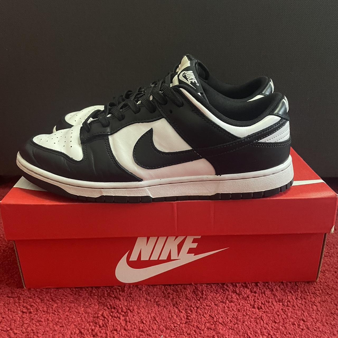 panda dunk low stockx