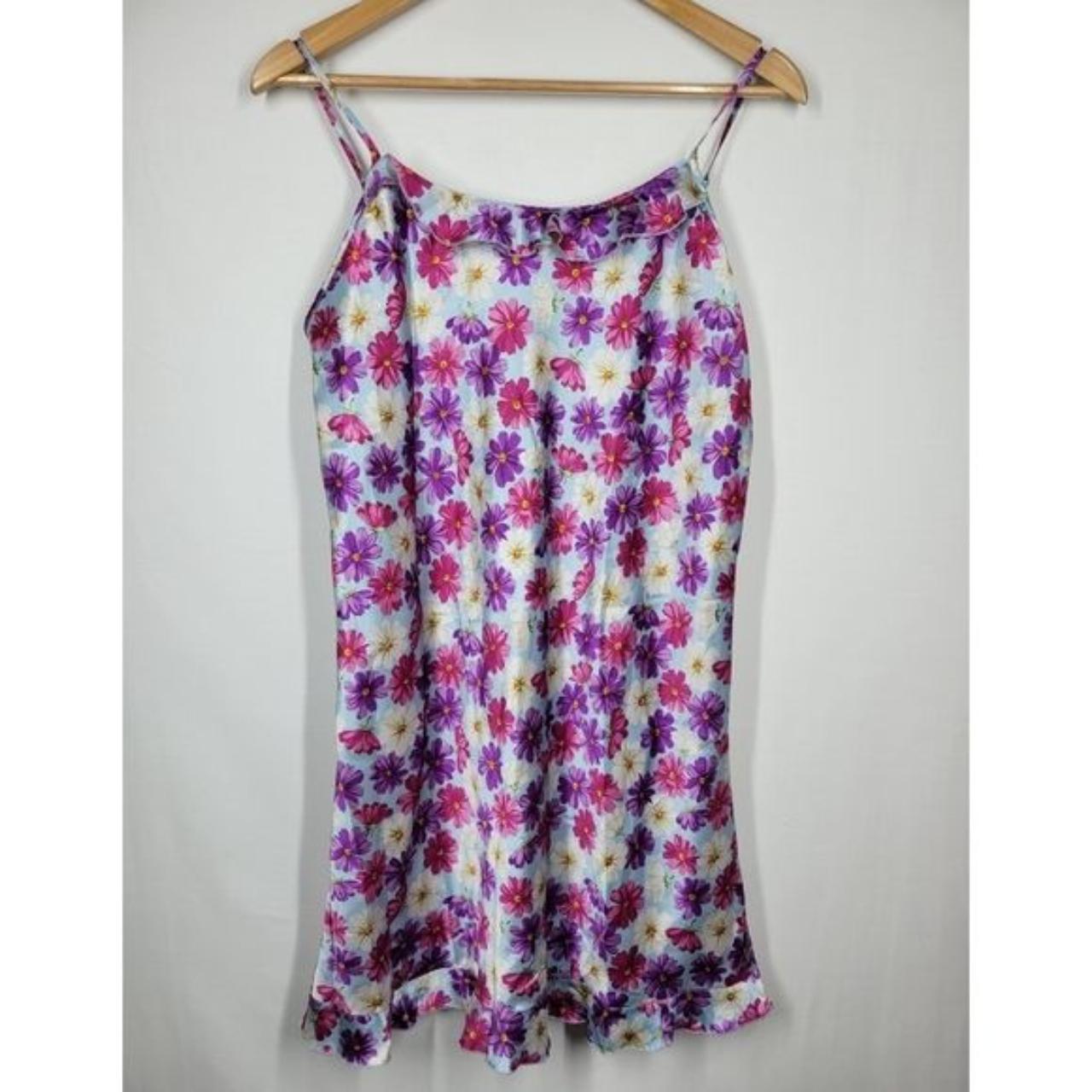 Vintage Y2K Secret Treasures Floral Satin Mini Slip... - Depop